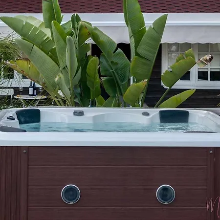 Bungalow Espectacular Garaje Piscina Y Jacuzzi Aljaraque Exterior photo