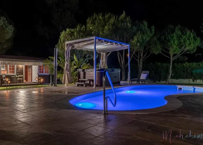 Bungalow Espectacular Garaje Piscina Y Jacuzzi